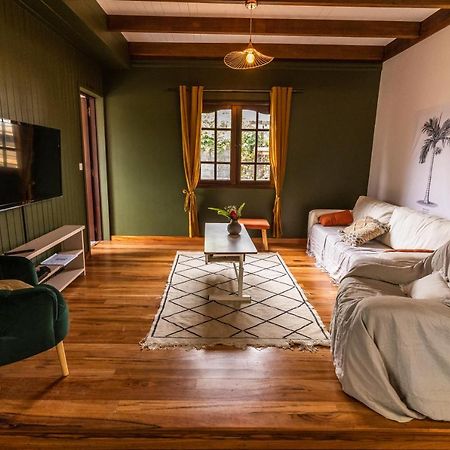 Magnifique Villa Creole Villa Ti Bout Bois Avec Cheminee Au Tevelave Les Avirons Exterior foto